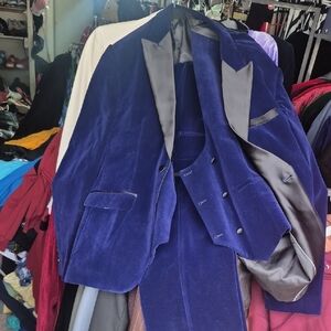 Men's Blue Velvet Blazer